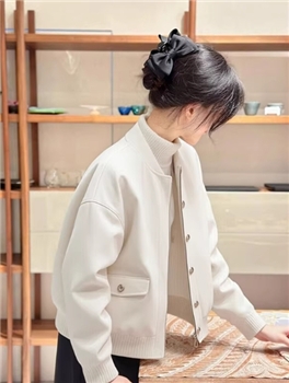 秋冬韩版气质高级感超好看小个子高端宽松休闲百搭小香风夹克外套